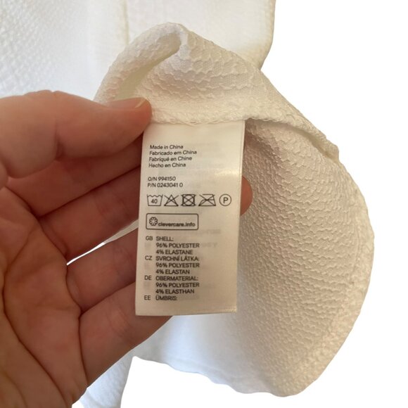 H&M Divided| White embossed Snake skin Print Peplum Zipper back top SZ 14 - Picture 8 of 9